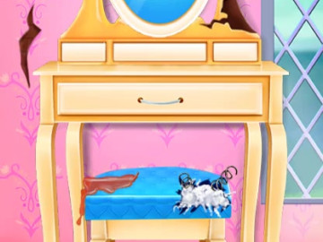 Elsa Dresser Decorate And Makeup